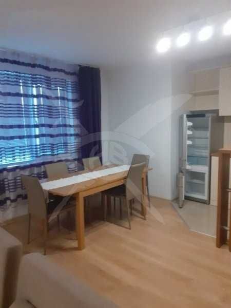 Дава се под наем Двустаен апартамент в Пловдив, Кючук Париж - 64 кв.м за 450 € - Снимка #2