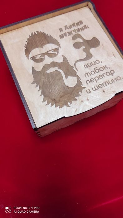 Продам подарочные коробки