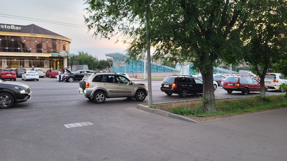 Сдам в аренду гараж.