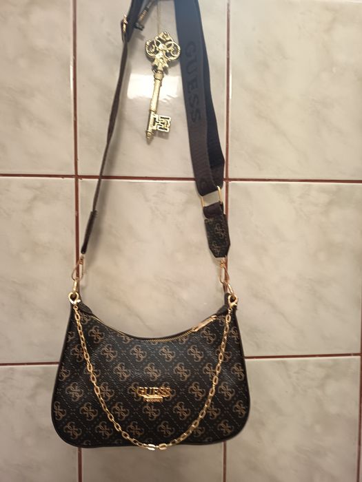 Genti Guess noi/moderne