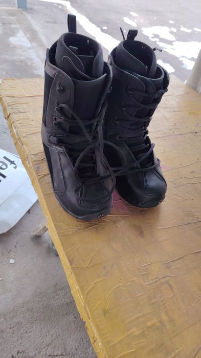 Обувь спортивный