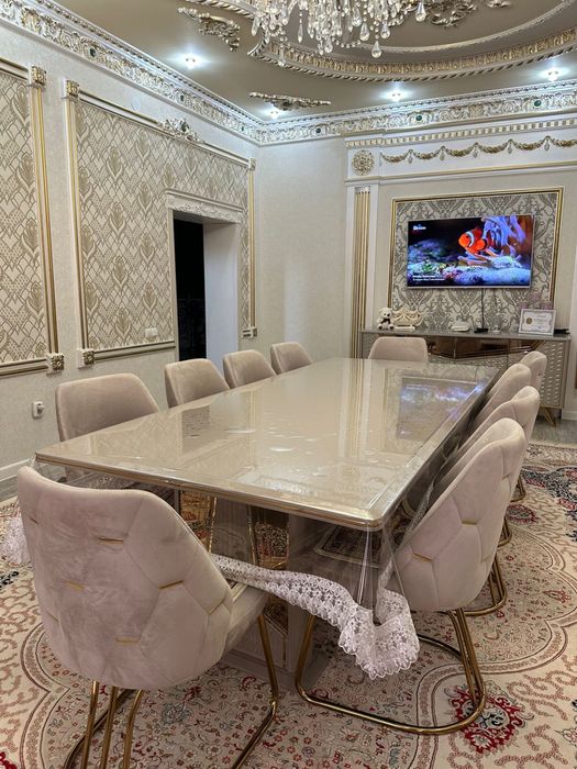 Стол со стульями хорошими