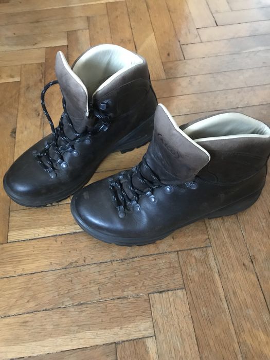 Туристически обувки боти кожени Aku Vibram 7 1/2 около 41 размер