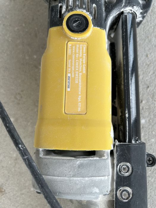 Жираф за шлайфане на стени и тавани