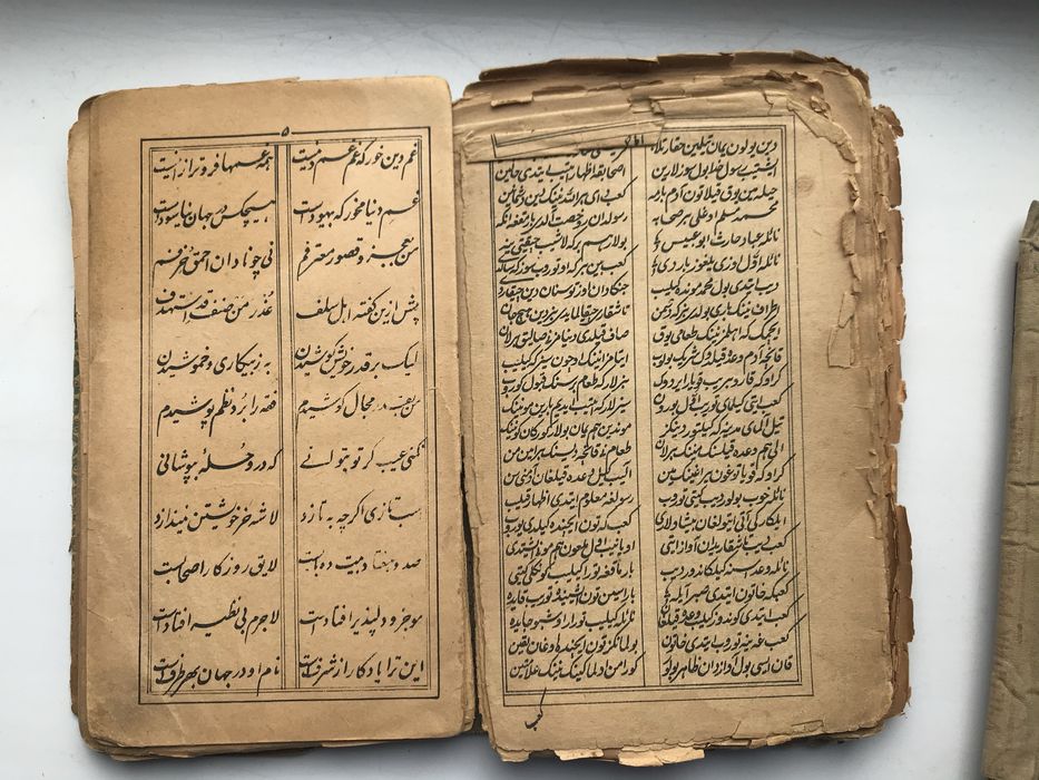 Продам книги антиквариат, книгам более 100 лет