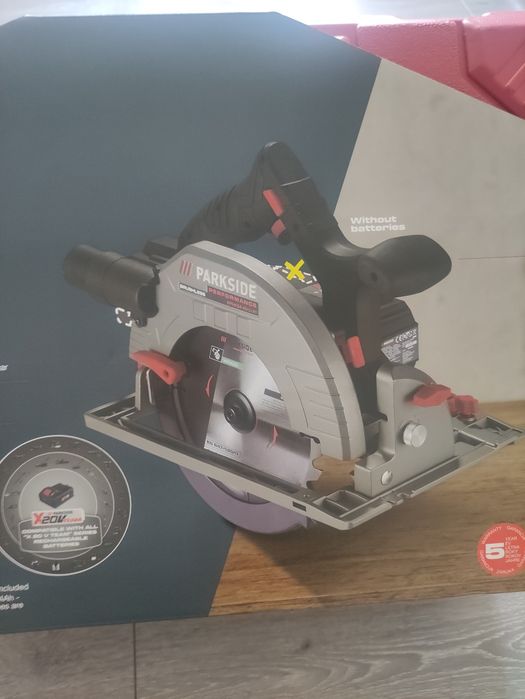 Circular 40 V Parkside Performance pe baterie de 20 V