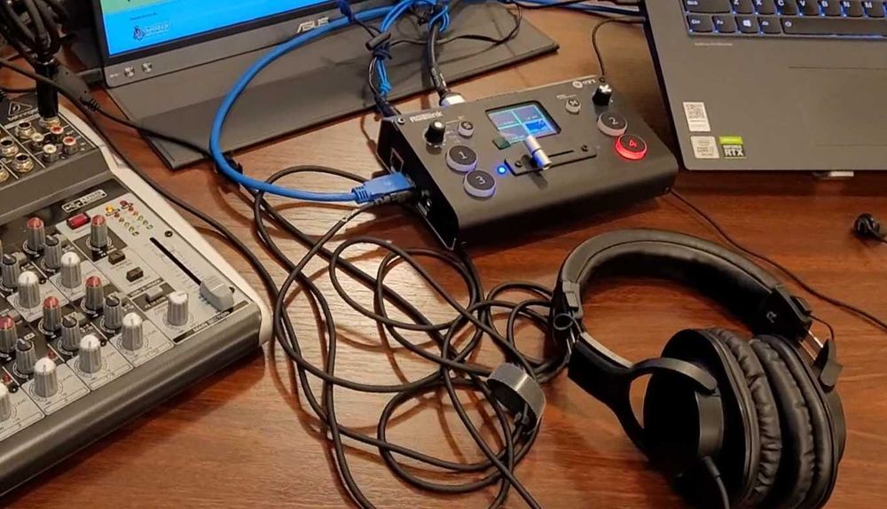 Super ieftin Mixer video RGBlink are placa de captura inclusa pt streaming podcast 4 intrari hdmi camera aparat foto dslr, laptop filmari profesionale