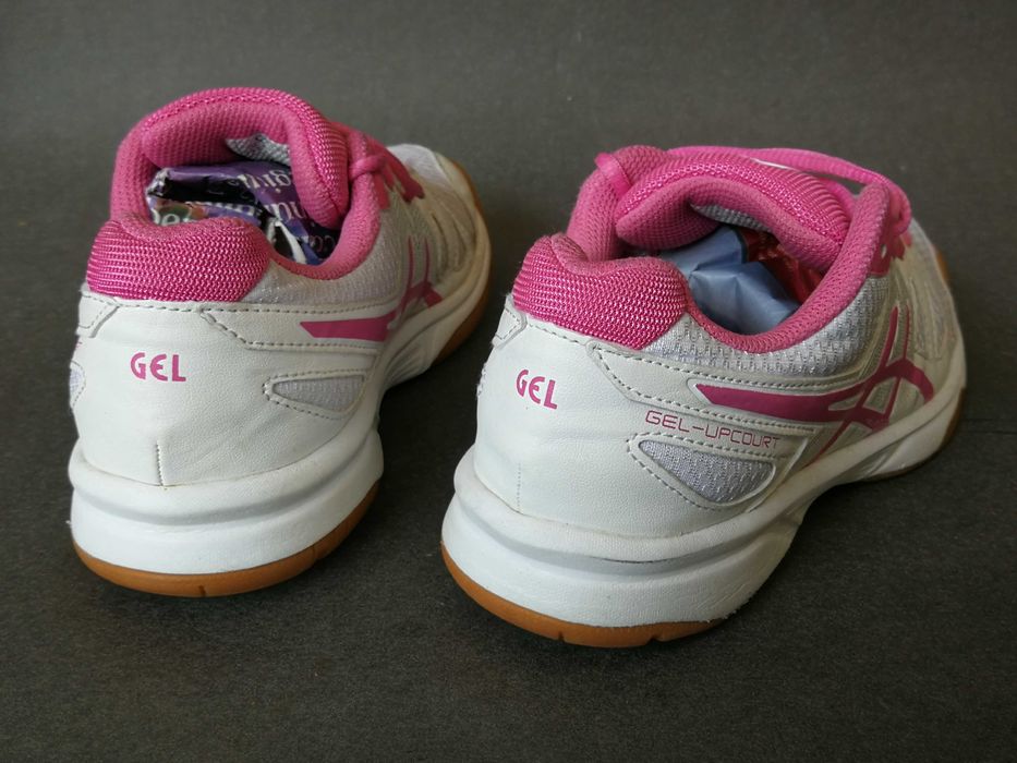 Adidasi alergare 36 37  ghete dama copii  ASICS UP COURT  Ca  NOI