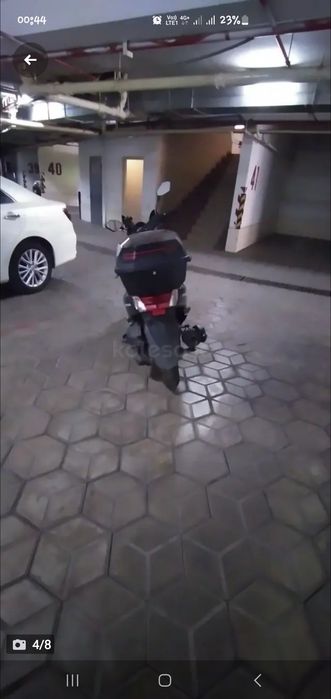 Макси скутер ямаха н мах