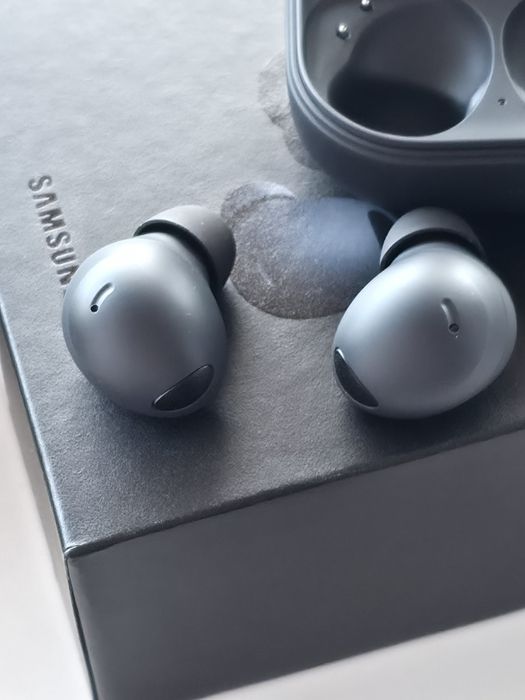 Samsung Galaxy Buds 2 Pro – Graphite | Ca noi, doar probate