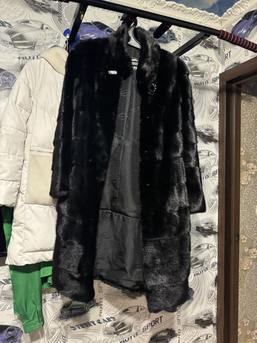 Продам норковую шубу