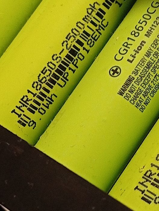 Baterii litiu ion 18650