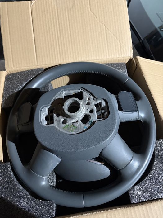Volan audi cu airbag si padele