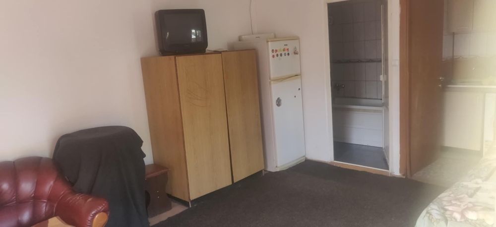 Garsonieră și curte Trivale (reducere)