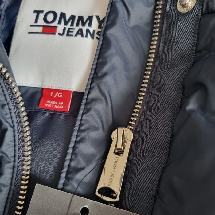 Яке и елек с пух 2в1 Tommy Jeans размер L, ново с етикет
