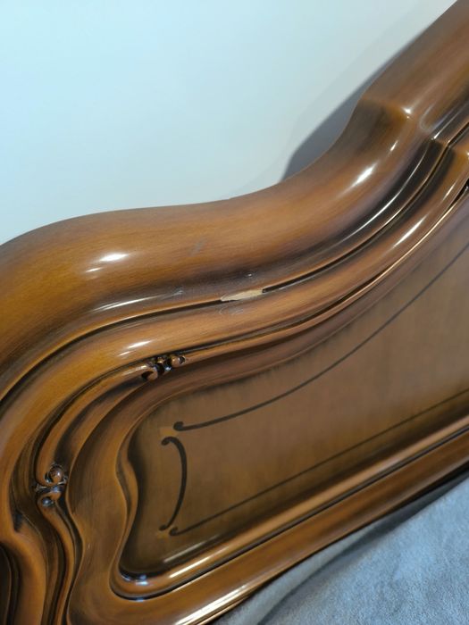 Mobilier camera lemn masiv