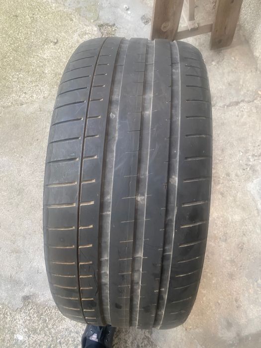 Летни гуми vredstein 265 35 R21