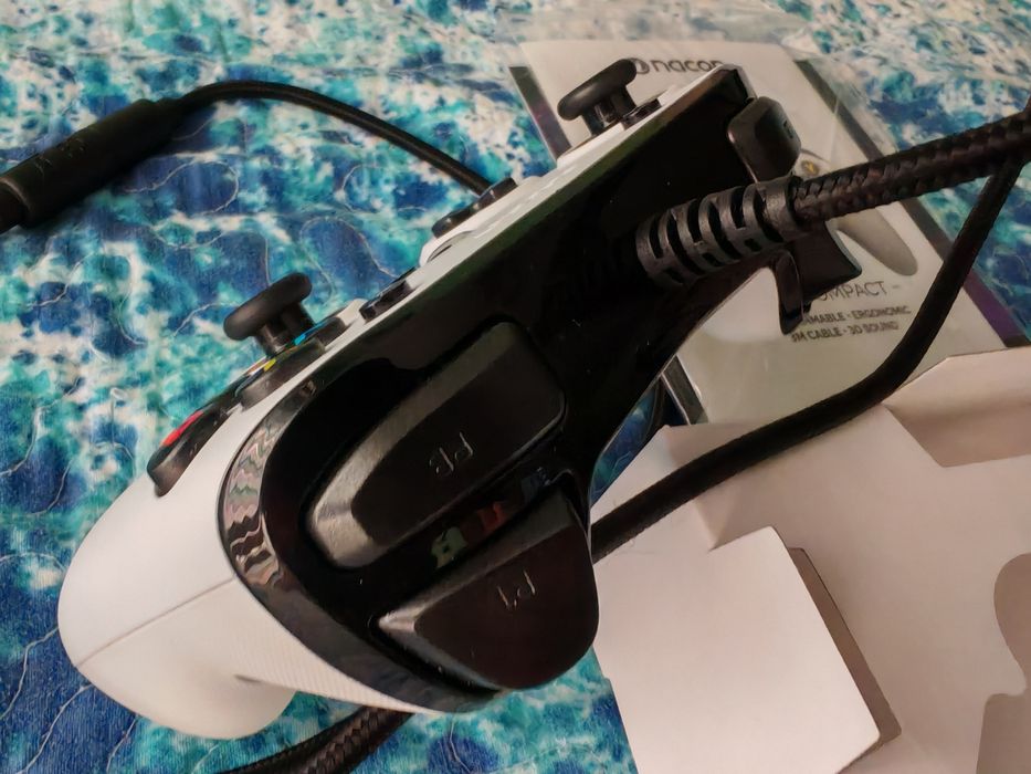 Контролер Nacon Pro Compact Controller