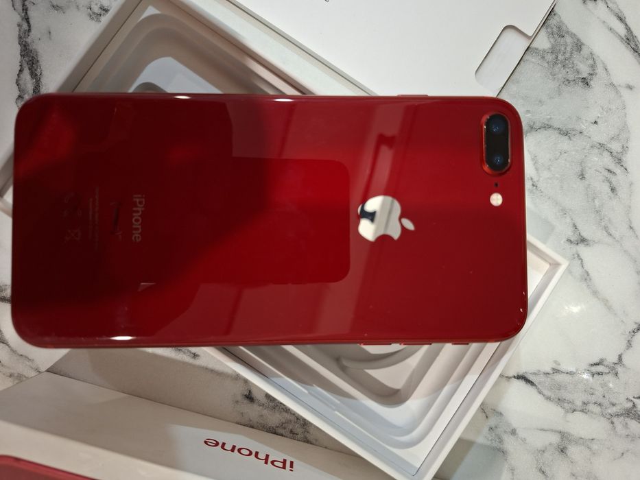 Продам Apple iPhone 8 Plus, 64 Gb.