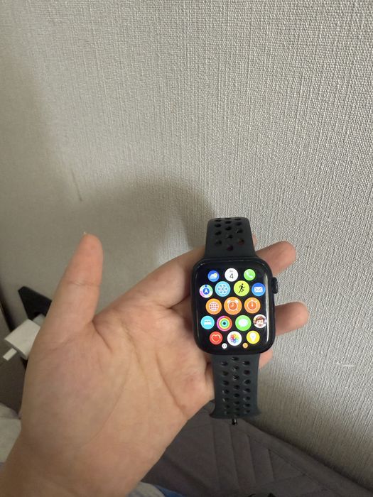 Apple watch (Серия 7) 45 мм