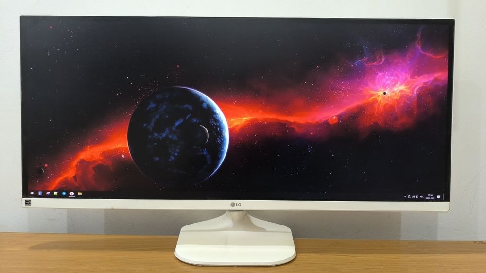 Игровой компьютерный комплект с монитором