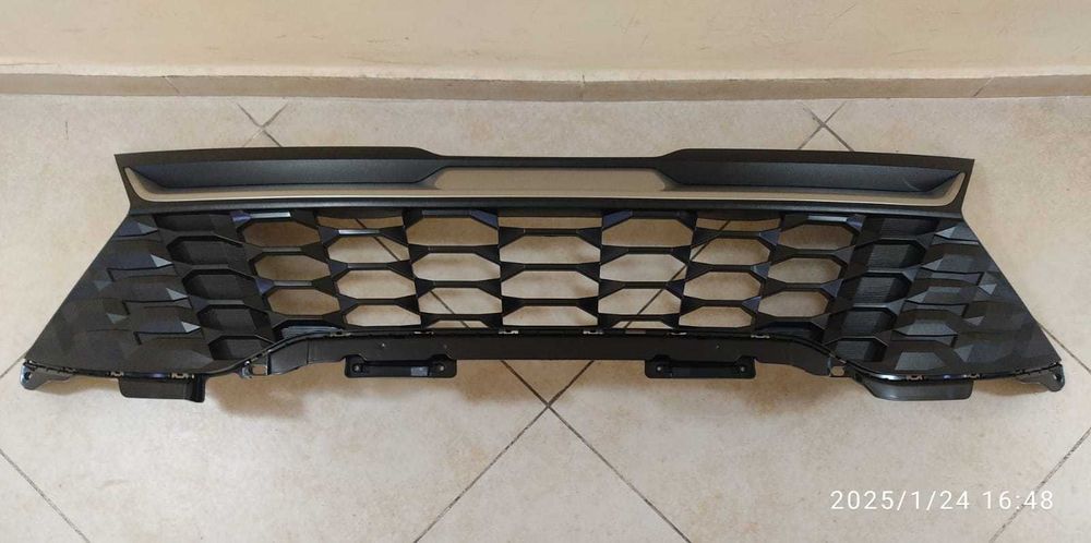 Решетка радиатора Kia Sportage 5 (21-24г)86350P1000;86351P1EA0