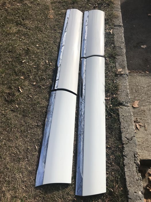 Продавам лайстни на врати за wv Touareg 2010-2017