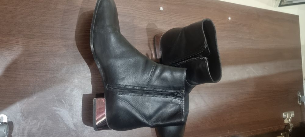 Черни Vagabond.Зимни ботуши естествен велур