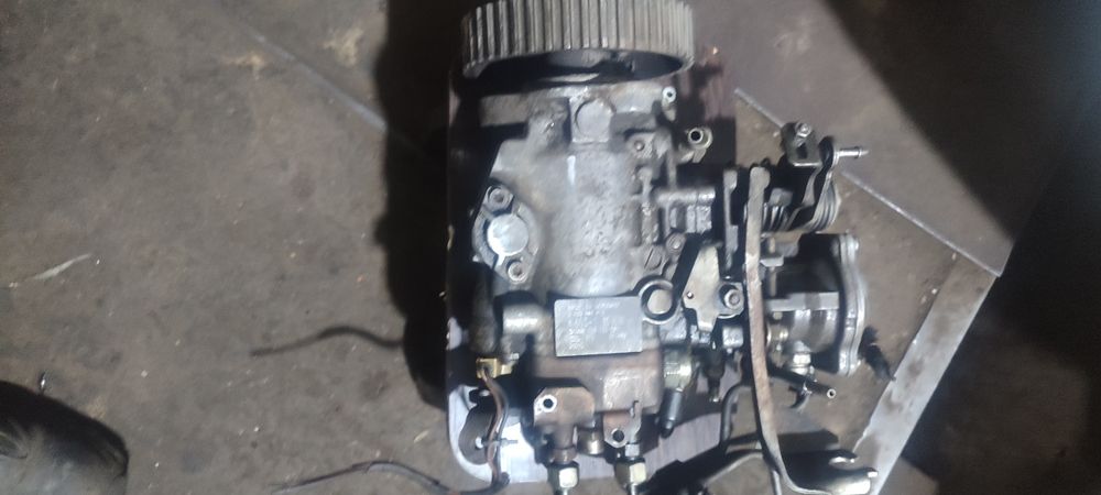 Продам запчасти на мотор