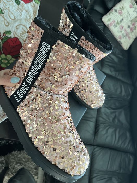 Дамски боти Love Moschino НОВИ