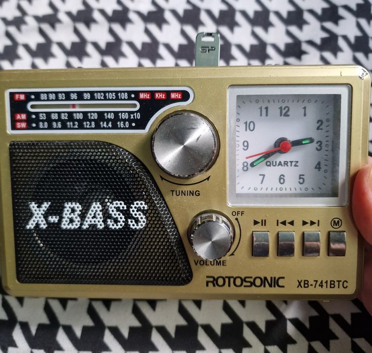 Radio portabil Rotosonic diferite functii
