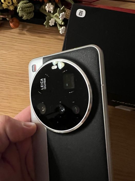 Xiaomi 15 Ultra Emag ca NOu