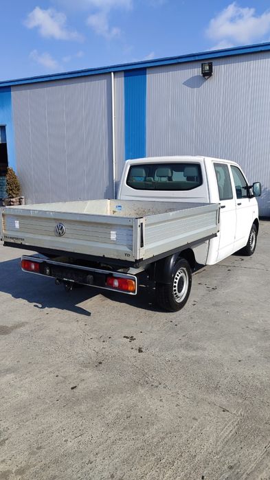VW T5 Doka 2012 2.0 tdi Clima 6 locuri