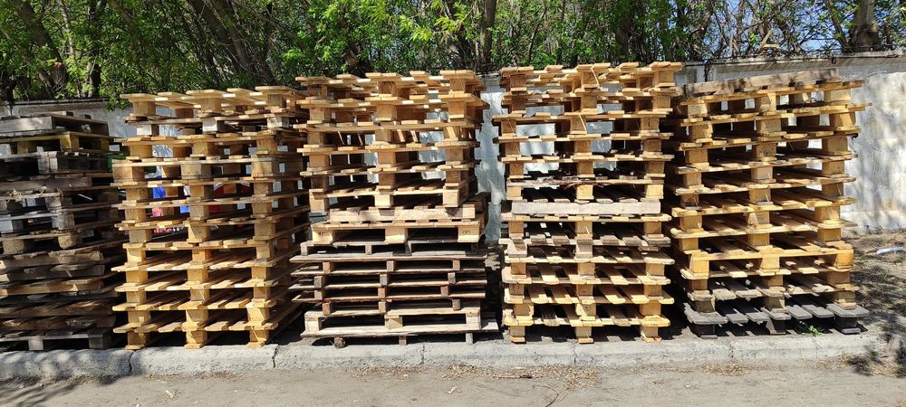 Продам Поддоны  .