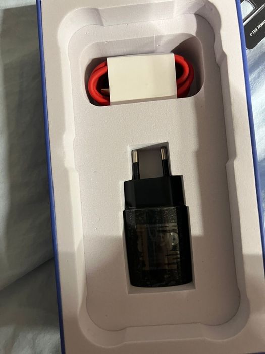 Продаю телефон IXXI J5 64gb