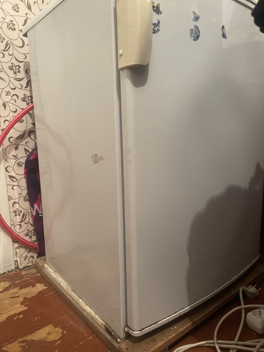 Продам морозилку