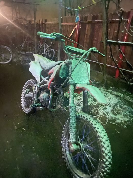 Vand cross 125cc pret negocibil