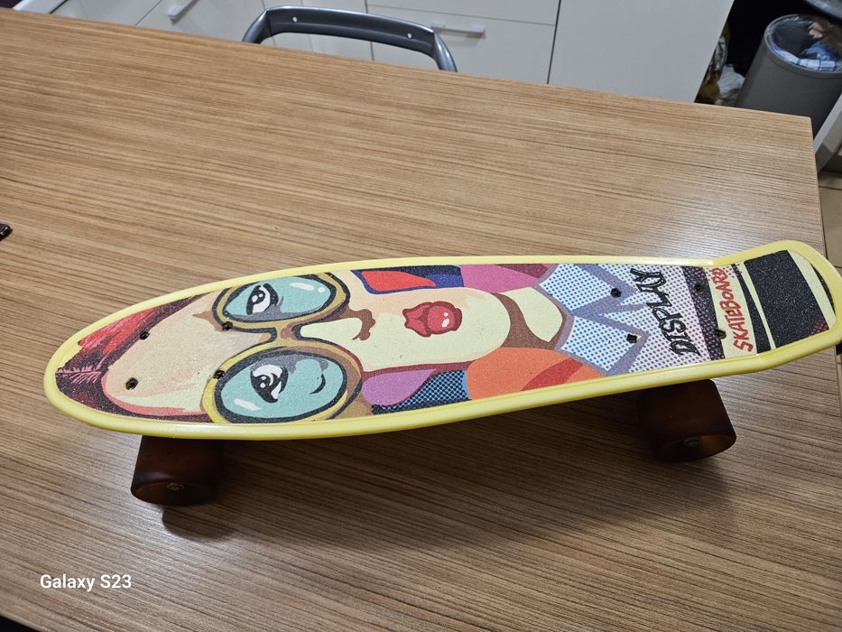 Skateboard. 35 lei