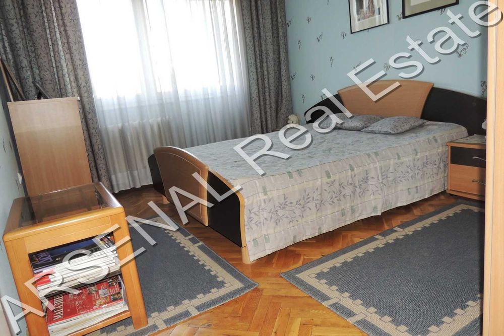 Дава се под наем Тристаен апартамент в София, Лозенец - 108 кв.м за 648.21 € - Снимка #4