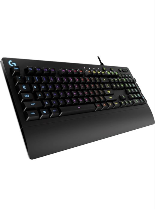 Vand tastaura logitech g213