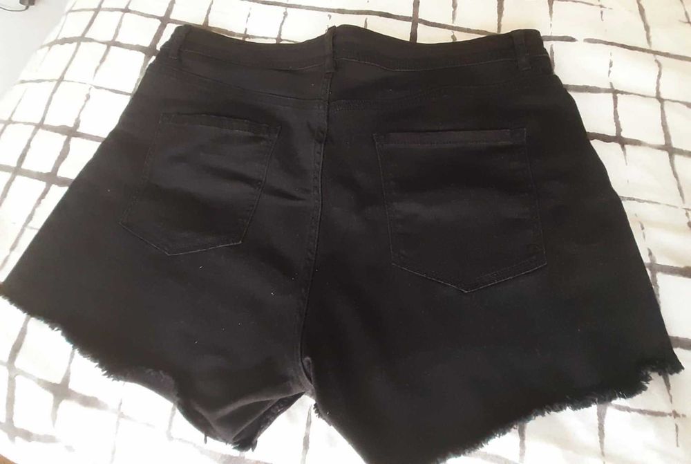 Pantaloni scurti si 3/4 - dama