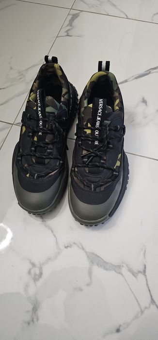 Versace Jeans мъжки маратонки

Маратонки Hyber