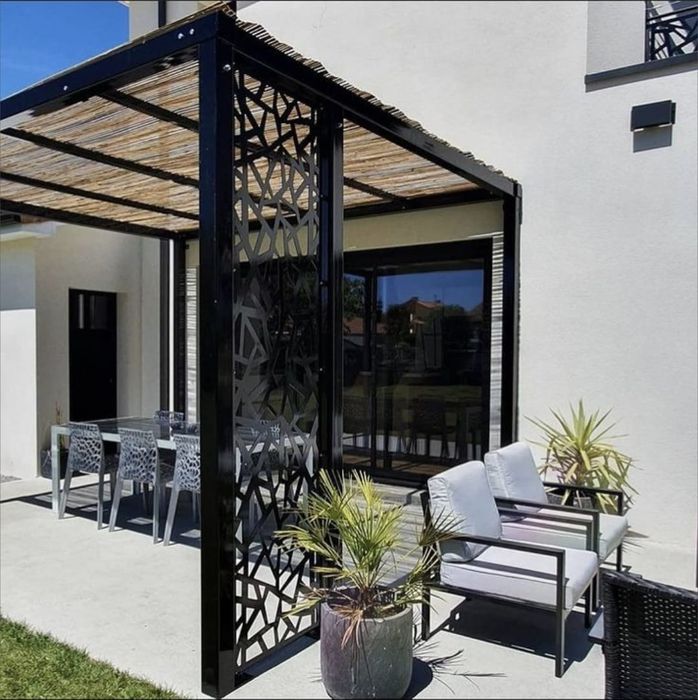 Pergole Metalice de Grădină & Foișoare – Fabricate Manual la Comandă