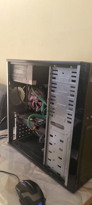 Gigabyte h85 i5 case