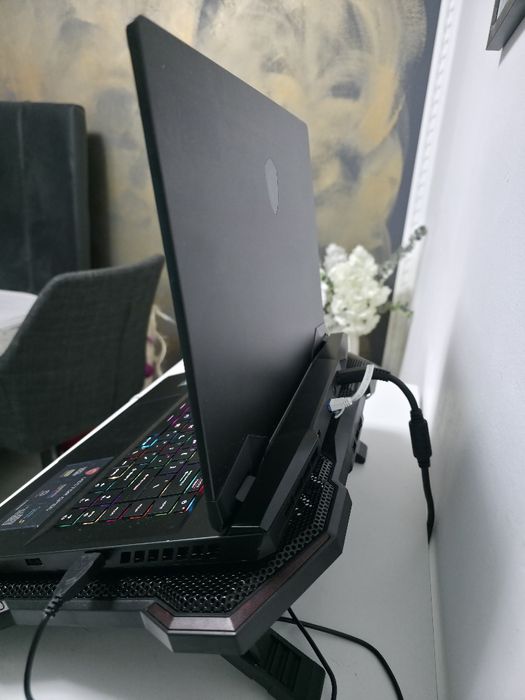 Laptop gaming MSI 165hz, rtx 3070ti 150w, i7 12th gen