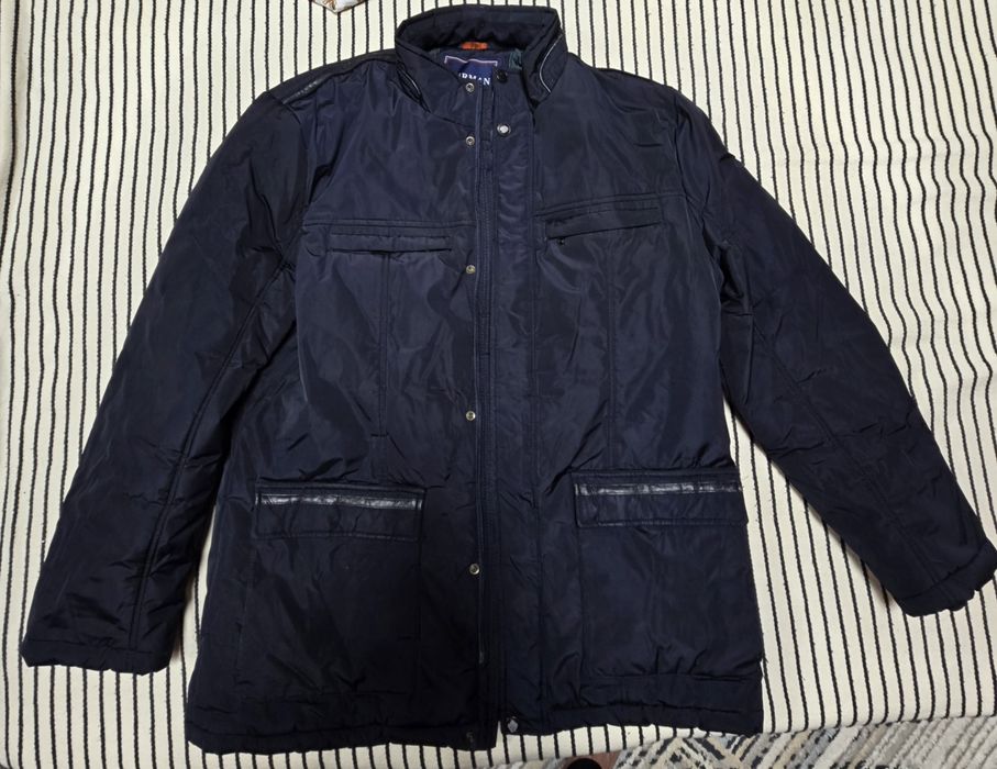 Куртка сотилади, холати яхши , 2 марта кийилган.