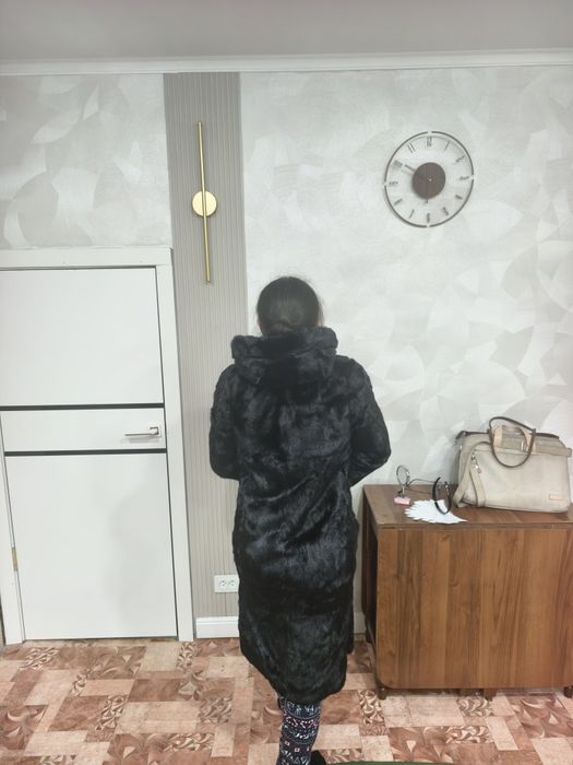 Продам норковую шубу