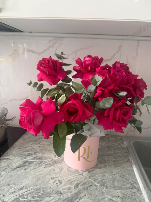 Букет Цветов свежий……….