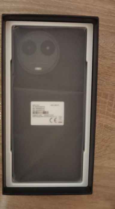 Realme 11 5G, 256GB, 8GB RAM, Dual-SIM, Black

О