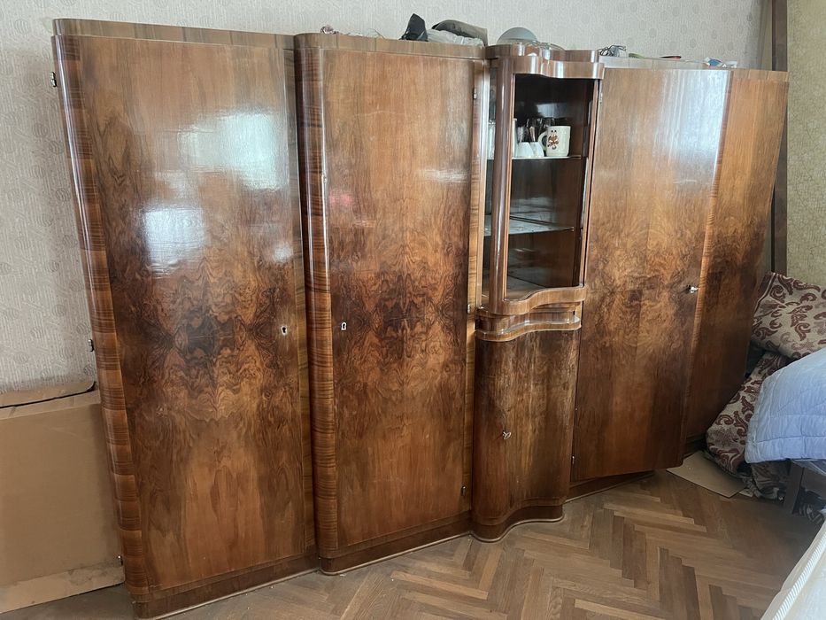 mobila antica lemn masiv